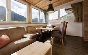 Dolomite Apartments Winklwiese